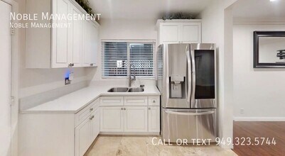 1454 W Houston Ave in Fullerton, CA - Building Photo - Building Photo