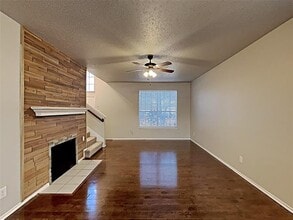 2006 Brook Meadow Dr in Forney, TX - Building Photo - Building Photo