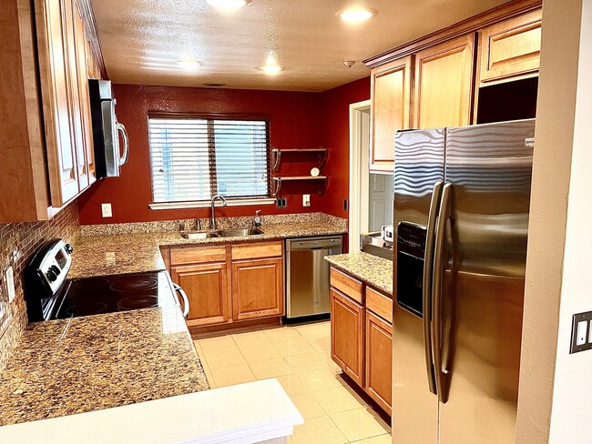 2625 Oak Rd, Unit c in Walnut Creek, CA - Building Photo - Building Photo