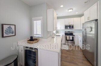 361 Ahern St in Atlantic Beach, FL - Building Photo - Building Photo