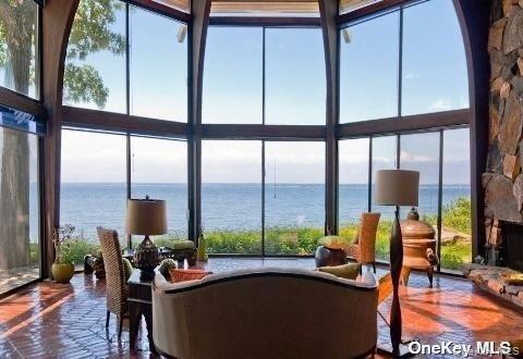 48 Westland Dr in Glen Cove, NY - Building Photo - Building Photo