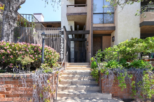 property at 1328 S Bundy Dr