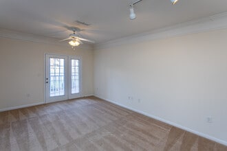 Knob Creek Apartments in Johnson City, TN - Foto de edificio - Interior Photo