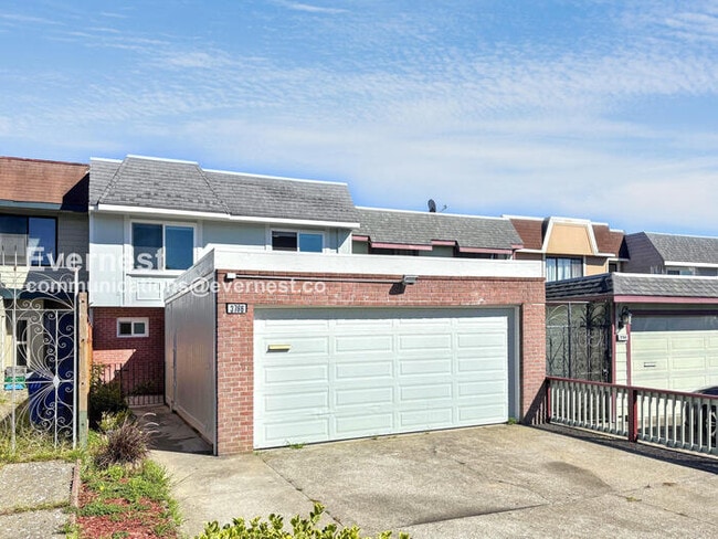 3766 Callan Blvd in South San Francisco, CA - Building Photo - Building Photo