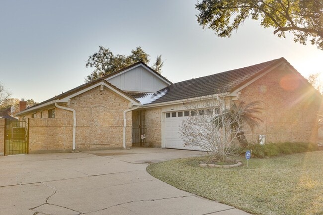 property at 14211 Sandfield Dr
