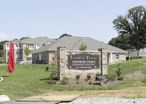 Franklin Pointe in Clinton, TN - Building Photo