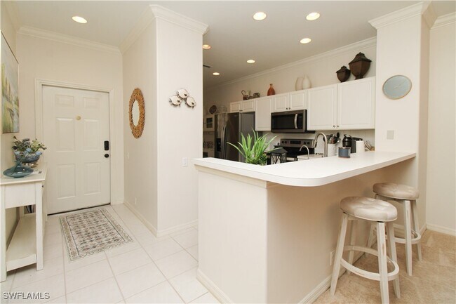 8217 Parkstone Pl in Naples, FL - Building Photo - Building Photo