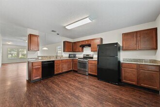 2611 Verano Dr in Richmond, TX - Building Photo - Building Photo