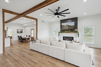 1513 Paris Ave in Swainsboro, GA - Building Photo - Building Photo