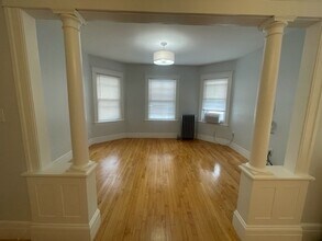 7 Wyman St in Worcester, MA - Building Photo - Building Photo