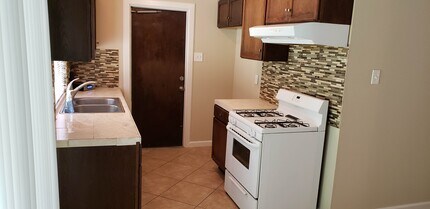 7434 Mountain Oak Trail in Live Oak, TX - Building Photo - Building Photo