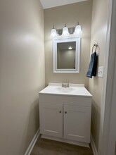 153 Charlotte Cir in Statham, GA - Foto de edificio - Building Photo