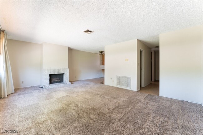 property at 237 Greenbriar Townhouse Way