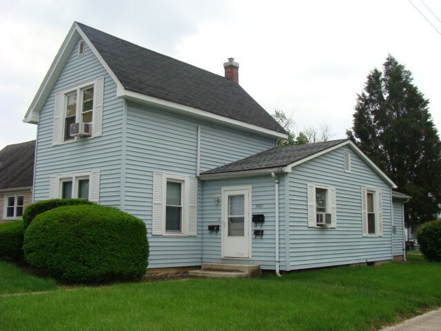 property at 3001 Kossuth St
