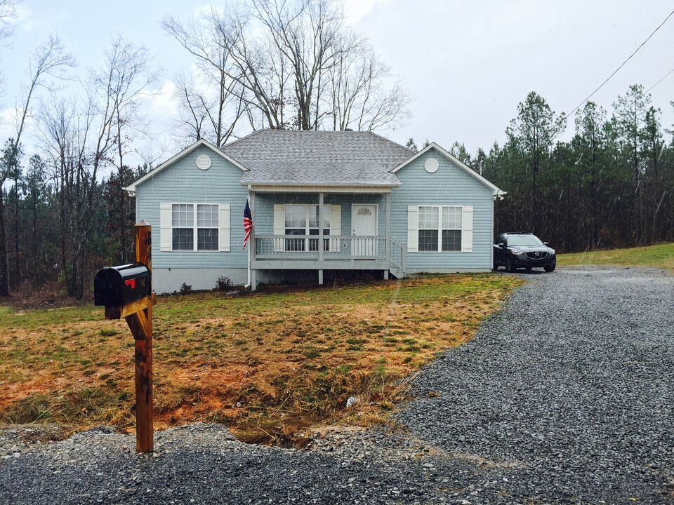 84 Cora Lee Pl in Warrior, AL - Building Photo