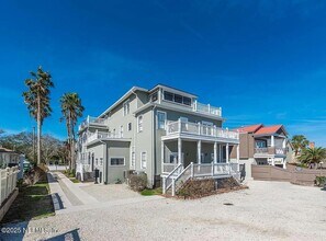 105 Marine St in St. Augustine, FL - Building Photo - Building Photo