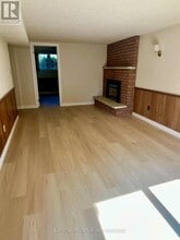 750 Griffith St in Oshawa, ON - Building Photo - Building Photo