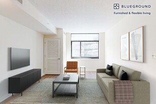 1203 Fidler Ln in Silver Spring, MD - Building Photo