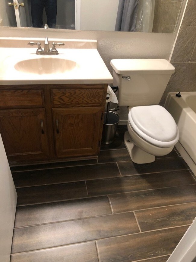 3716 E University Dr-Unit -UNIT 1015 in Mesa, AZ - Foto de edificio - Building Photo