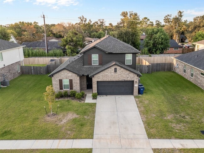 property at 403 Magnolia Ln