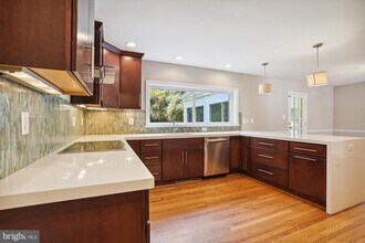 6139 Tompkins Dr in McLean, VA - Building Photo - Building Photo