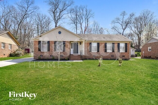property at 3411 Londonderry Dr