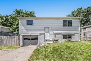4622 Parkview Dr in Omaha, NE - Building Photo