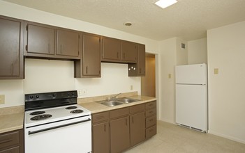 Northgate Apartments in Crowley, LA - Foto de edificio - Interior Photo