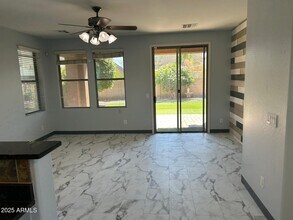 869 E Doral Ct in Gilbert, AZ - Building Photo - Building Photo