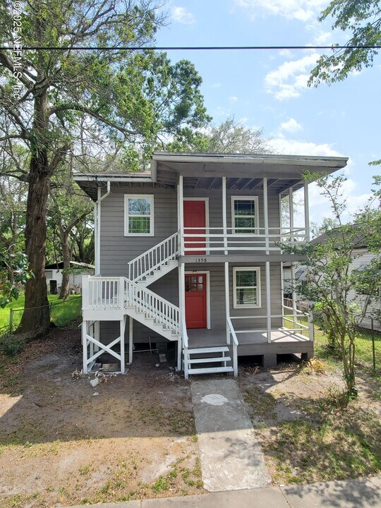1360 W 23rd St in Jacksonville, FL - Building Photo