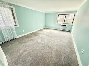 1 Linden St in Norwalk, CT - Foto de edificio - Building Photo