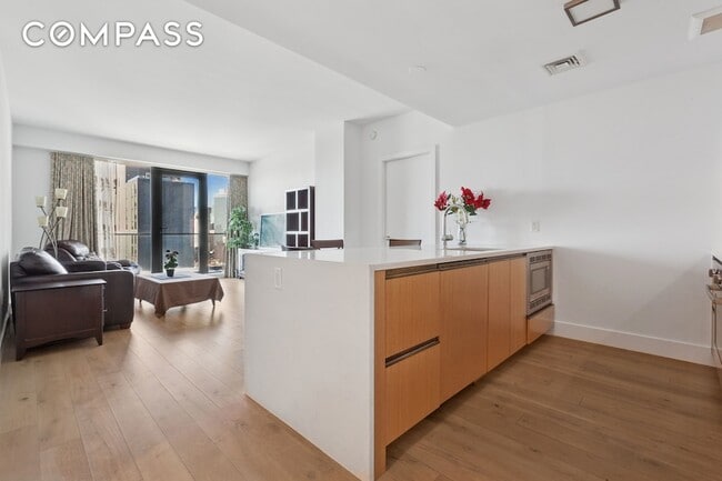 319 Schermerhorn St, Unit 19B in Brooklyn, NY - Foto de edificio - Building Photo