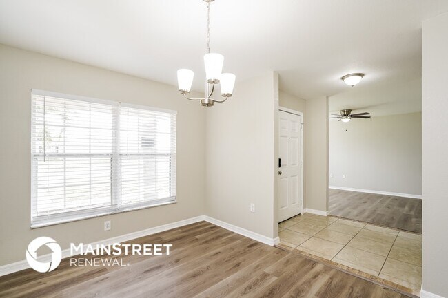 2920 NE 3rd Ave in Cape Coral, FL - Building Photo - Building Photo