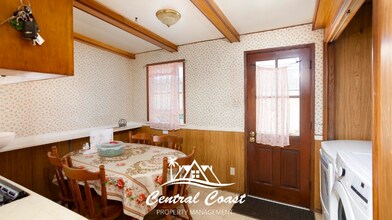 0 E Cook St in Santa Maria, CA - Foto de edificio - Building Photo