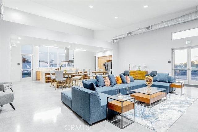 12801 Brookhurst St in Garden Grove, CA - Building Photo - Building Photo