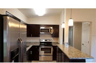 2738 Ingot Pl in Sarasota, FL - Building Photo - Building Photo