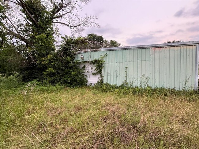 610 New York St in Navasota, TX - Building Photo - Building Photo