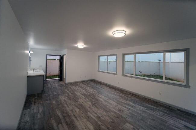 property at 418 Halemaumau St