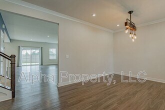 921 St Elmos Ct in Duncan, SC - Building Photo - Building Photo