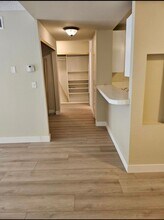 1230 NHorn Ave in West Hollywood, CA - Building Photo - Building Photo