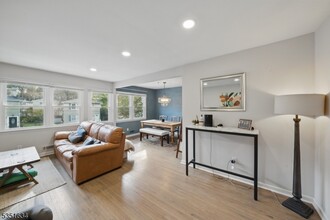 24 Cooper Dr in Boonton, NJ - Building Photo - Building Photo