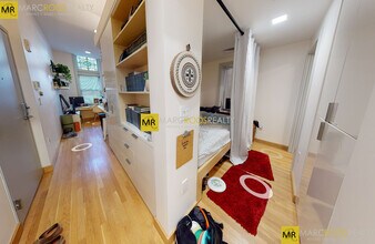 120 Auburn St, Unit 13 in Cambridge, MA - Building Photo - Building Photo