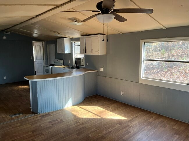 6706 Skyview Dr SE in Acworth, GA - Building Photo - Building Photo