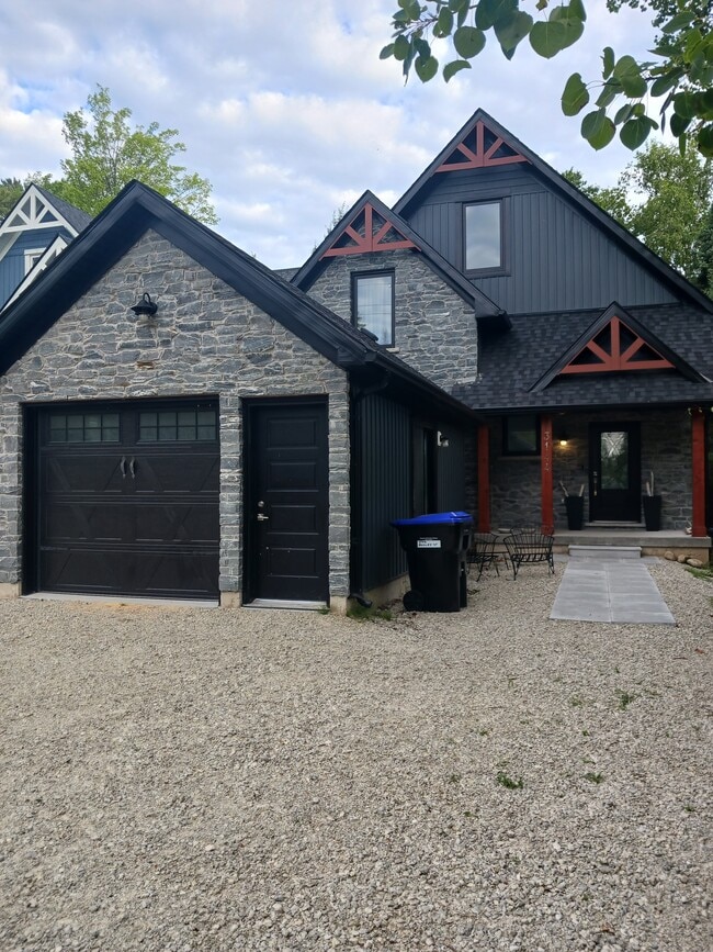 property at 3144 Mosley St