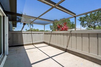 3902 NW Cinnamon Tree Cir in Jensen Beach, FL - Building Photo - Building Photo