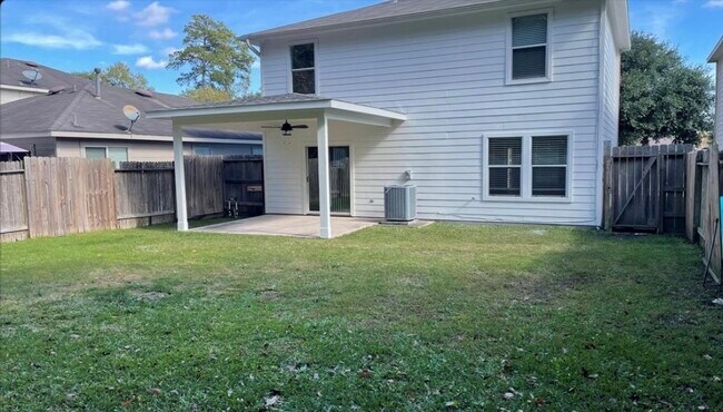 22807 Red Leo Ln in Spring, TX - Foto de edificio - Building Photo