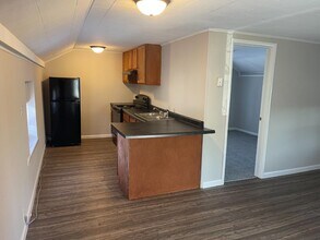 1127 S 7th St in Terre Haute, IN - Building Photo - Building Photo