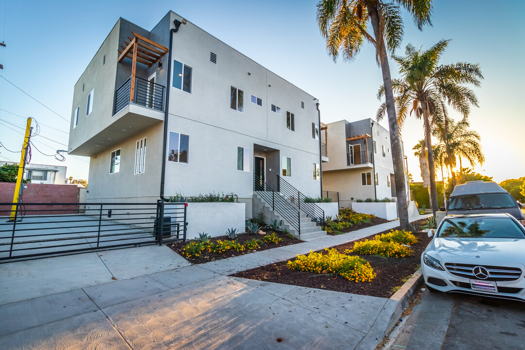 5014 Pickford St in Los Angeles, CA - Building Photo