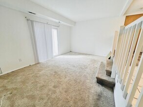 110 Burkhall St in Weymouth, MA - Building Photo - Building Photo