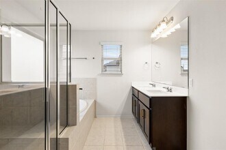 3560 Pauling Loop in Round Rock, TX - Building Photo - Building Photo